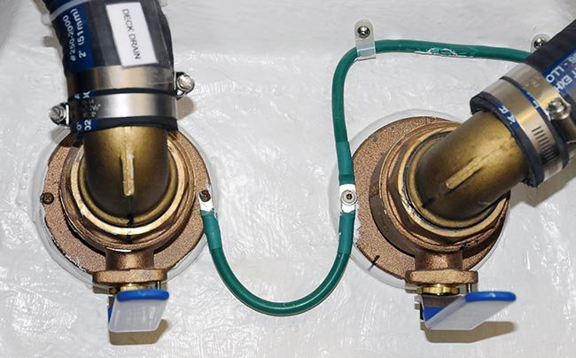 Valves, Thru-Hulls & Seacocks 